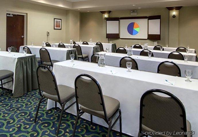 Springhill Suites By Marriott Chicago Southwest At Burr Ridge Hinsdale Бізнес фото